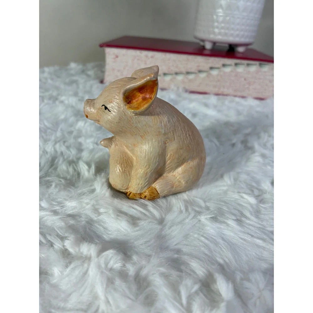 Vintage Miniature Pig and Piglet Figurine Farmhouse Decor Pink Animal Statue